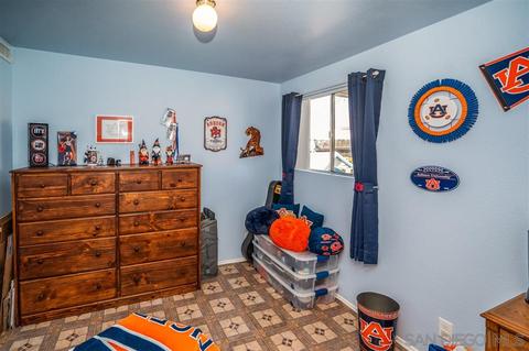 9748 Abbeyfield Rd, Santee, CA 92071 photo 20
