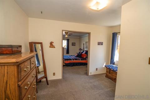 9748 Abbeyfield Rd, Santee, CA 92071 photo 8