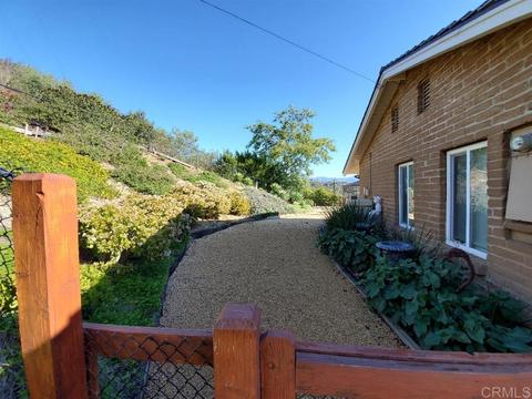 3196 Old Post Rd, Fallbrook, CA 92028 photo 2