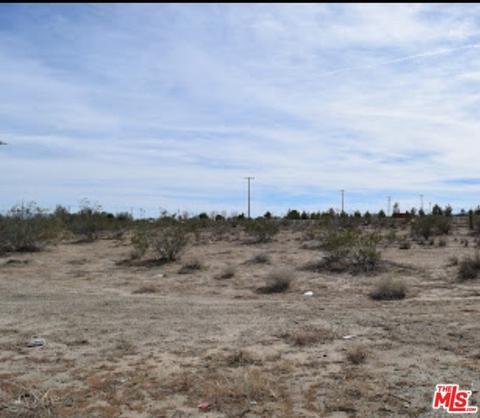 4909 E Palmdale, Phelan, CA 92371 photo 1