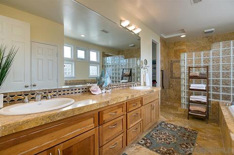 6464 Surfside, Carlsbad, CA 92011 photo 14