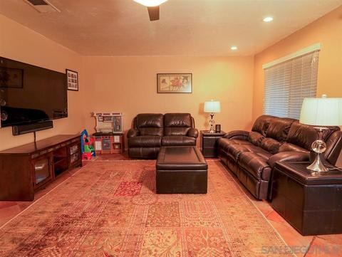12640 Oakbrook Ct, Poway, CA 92064 photo 5