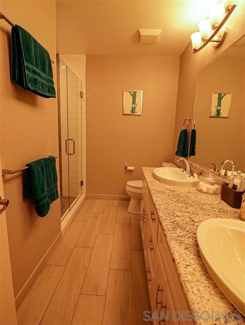 12640 Oakbrook Ct, Poway, CA 92064 photo 9