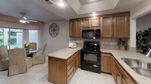 5089 Corinthia Way, Oceanside, CA 92056 photo 7