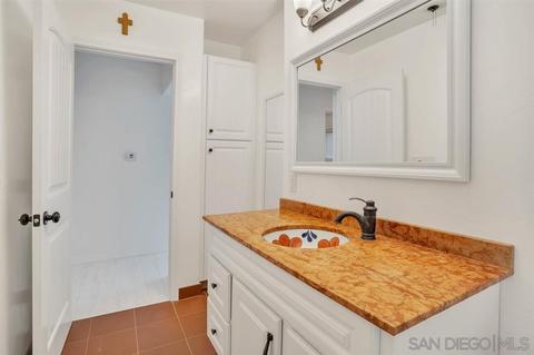 8509 Massery Ln, Santee, CA 92071 photo 15