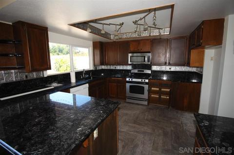 3802 Carnegie Dr, Oceanside, CA 92056 photo 10