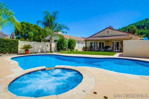 2302 Fallbrook Pl, Escondido, CA 92027 photo 24