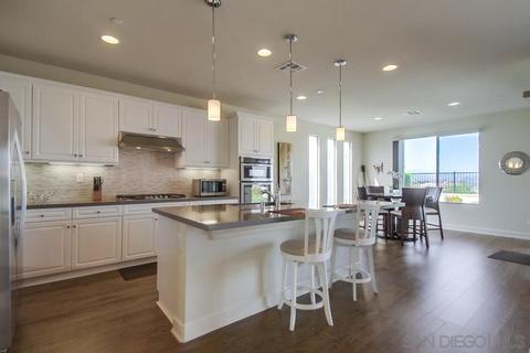 424 Adobe Estates Dr, Vista, CA 92083 photo 4