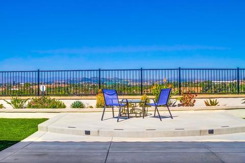 424 Adobe Estates Dr, Vista, CA 92083 photo 1