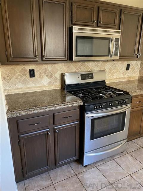 5438 Toucanet Ct, Oceanside, CA 92057 photo 4