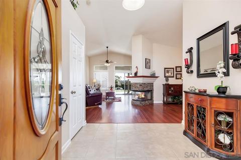 2293 Larkspur Dr, Alpine, CA 91901 photo 2
