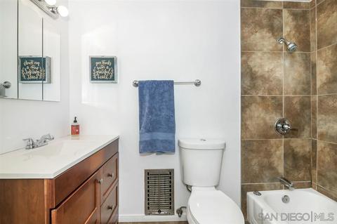 9304 Crest Dr, Spring Valley, CA 91977 photo 16