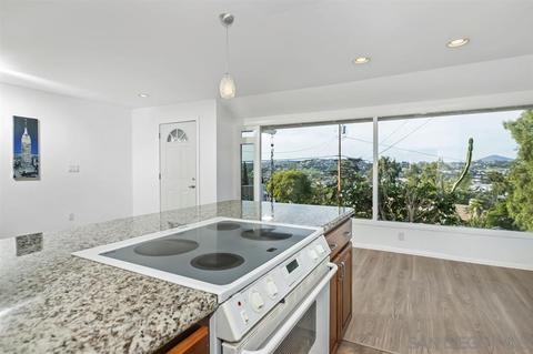 9304 Crest Dr, Spring Valley, CA 91977 photo 10
