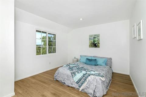 9304 Crest Dr, Spring Valley, CA 91977 photo 17