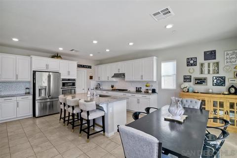 627 Stirrup Way, Escondido, CA 92026 photo 4