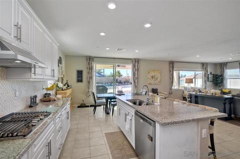 627 Stirrup Way, Escondido, CA 92026 photo 6