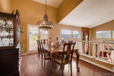731 Inspiration Ln, Escondido, CA 92025 photo 4