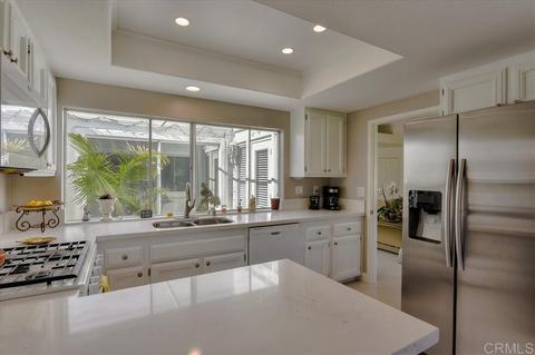 4822 Galicia Way, Oceanside, CA 92056 photo 9