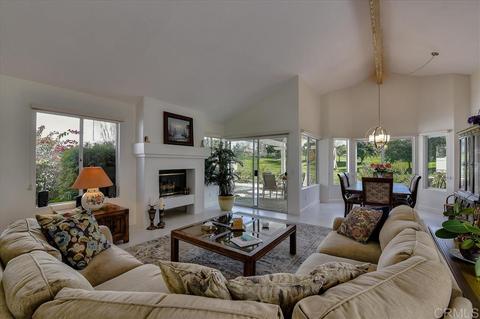 4822 Galicia Way, Oceanside, CA 92056 photo 5