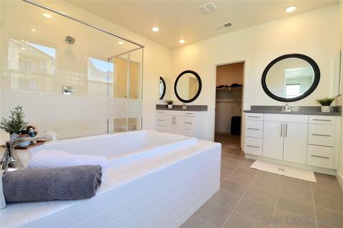 8918 Trailridge Dr, Santee, CA 92071 photo 8