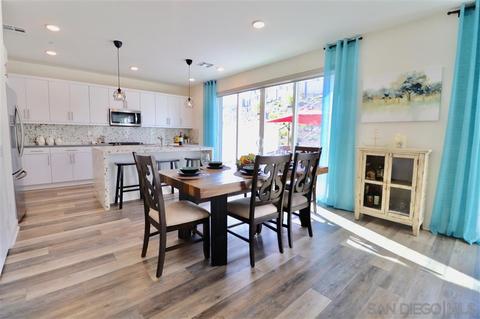 8918 Trailridge Dr, Santee, CA 92071 photo 2