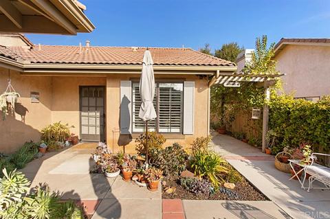 4210 Los Padres, Fallbrook, CA 92028 photo 2