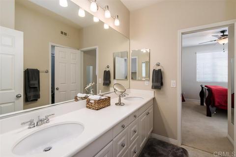 6490 Seaport Pl, Carlsbad, CA 92011 photo 23
