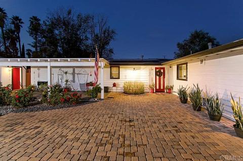 1791 Summit, Escondido, CA 92027 photo 3
