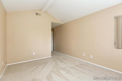 1438 Golfcrest Pl, Vista, CA 92081 photo 12
