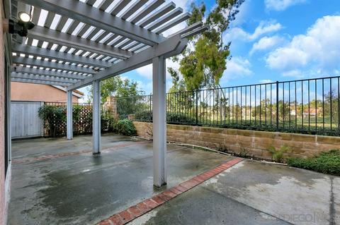 1438 Golfcrest Pl, Vista, CA 92081 photo 18