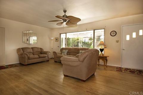 671 Sunset Dr, Vista, CA 92081 photo 7