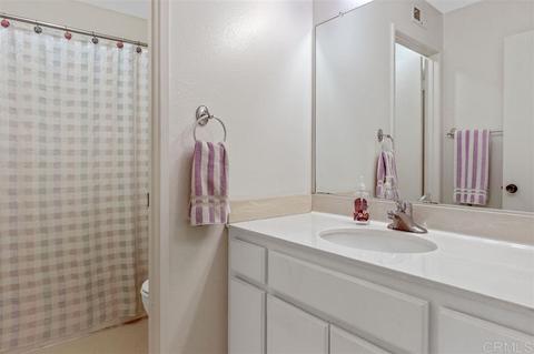 5460 Loganberry Way, Oceanside, CA 92057 photo 21