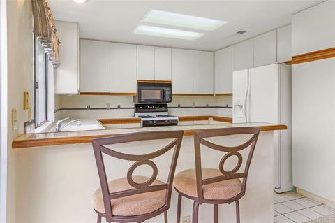 5460 Loganberry Way, Oceanside, CA 92057 photo 11