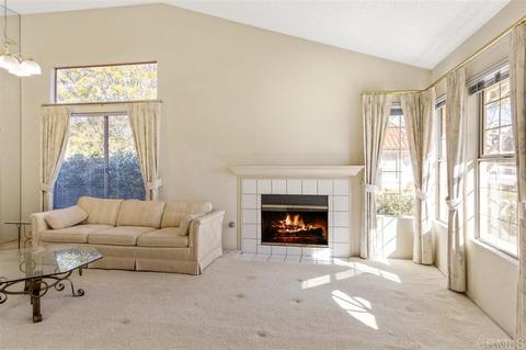 5460 Loganberry Way, Oceanside, CA 92057 photo 2