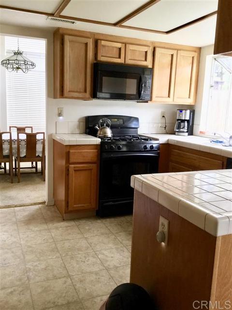 3420 Meadow View Dr, Oceanside, CA 92058 photo 3