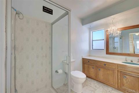 825 Evergreen Ln, Vista, CA 92084 photo 13