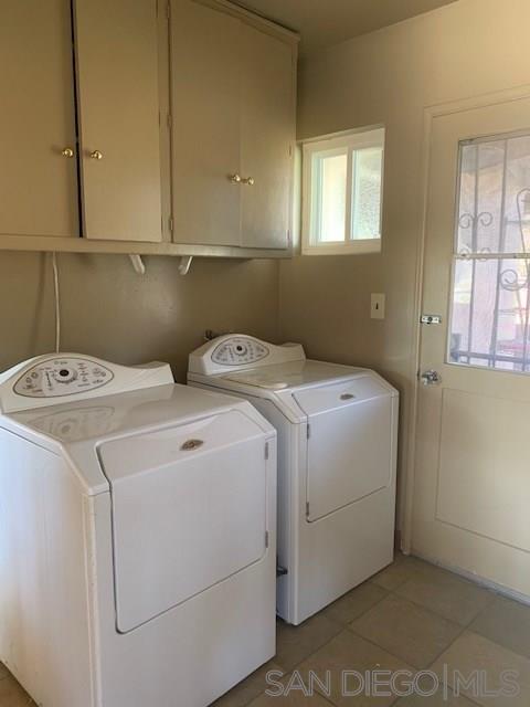 582 E Valencia St, Rialto, CA 92376 photo 12