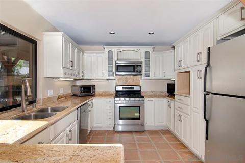 105 Vista Way, El Cajon, CA 92021 photo 8