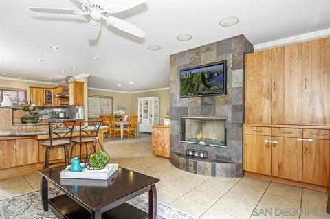 2625 Glenridge Rd, Escondido, CA 92027 photo 10