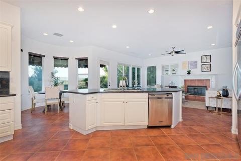 2942 Rancho Cortes, Carlsbad, CA 92009 photo 11
