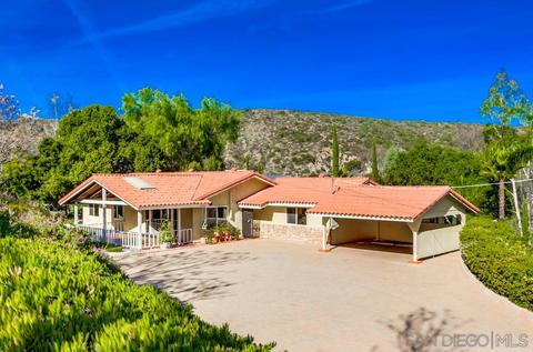 12050 Rocoso Rd, Lakeside, CA 92040 photo 1