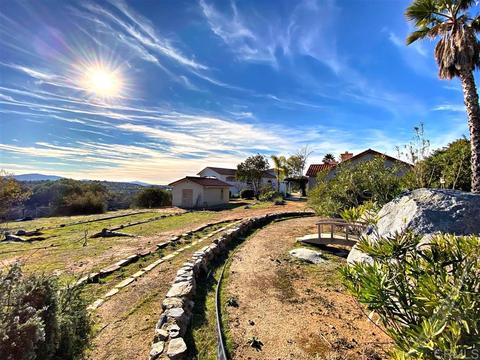 3588 Victoria Heights Pl, Alpine, CA 91901 photo 3