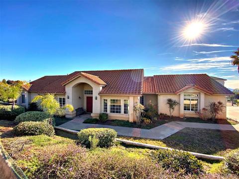 3588 Victoria Heights Pl, Alpine, CA 91901 photo 1