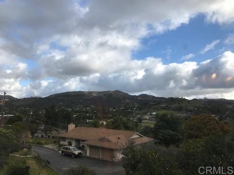 602 Sunrise Dr E, Vista, CA 92084 photo 14