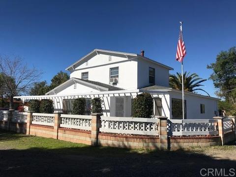 602 Sunrise Dr E, Vista, CA 92084 photo 1
