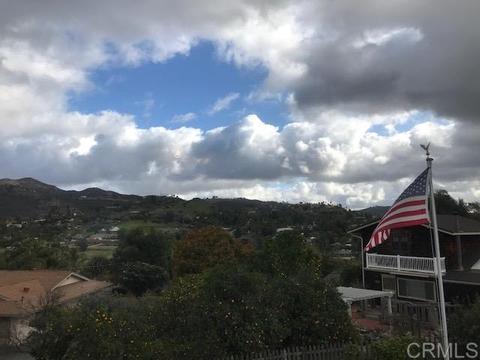 602 Sunrise Dr E, Vista, CA 92084 photo 17