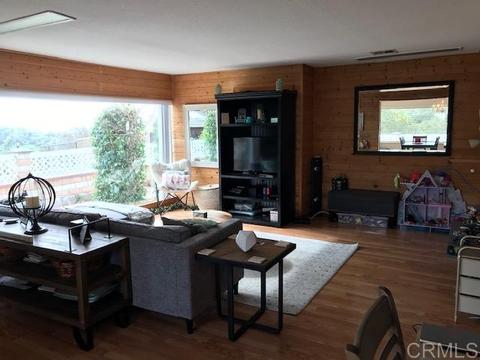 602 Sunrise Dr E, Vista, CA 92084 photo 9