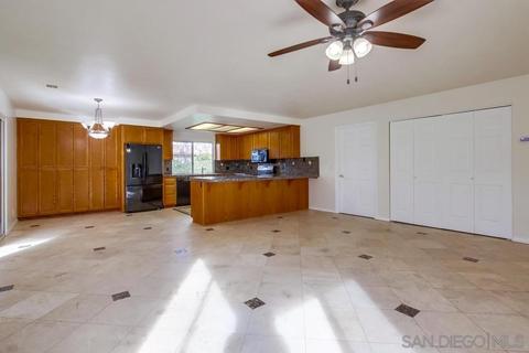 25309 Poderio Dr, Ramona, CA 92065 photo 5