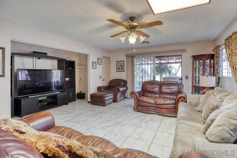2088 Greenbrier Dr, Oceanside, CA 92054 photo 7