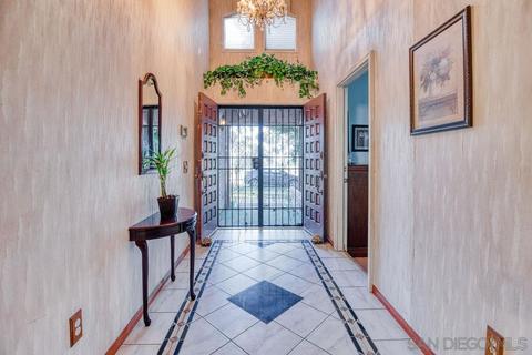 2088 Greenbrier Dr, Oceanside, CA 92054 photo 4
